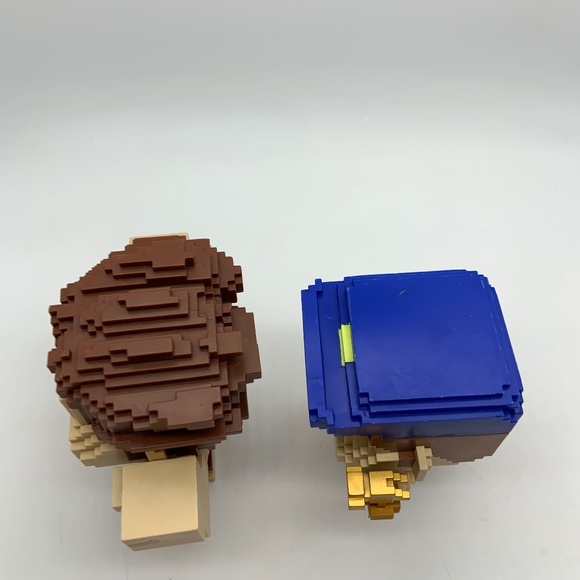 Funko Disney Wreck-It Ralph and Fix it Felix Summer Convention Figures Set of 2 - Picture 7 of 14